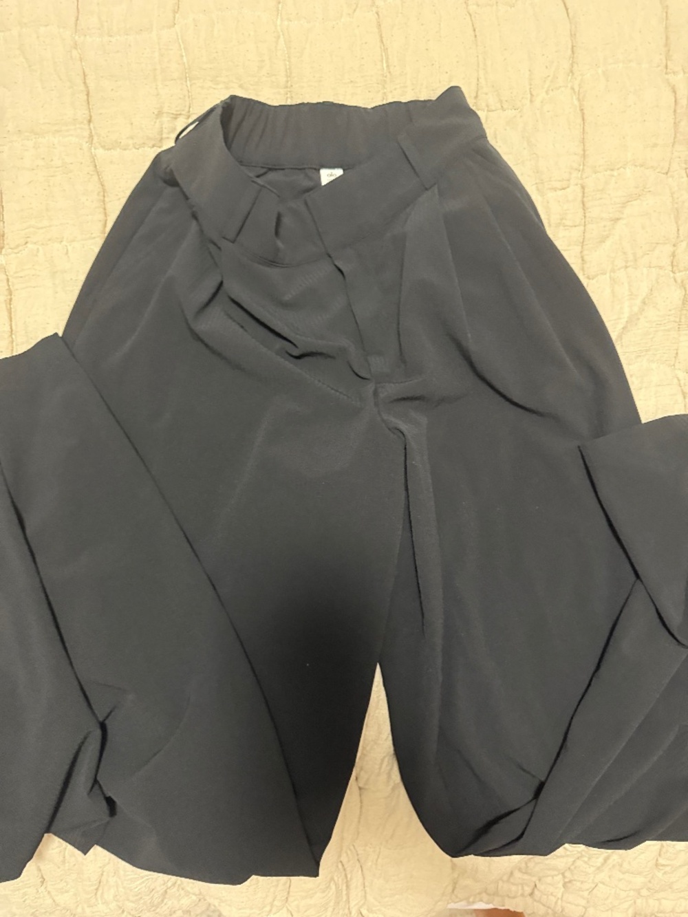 alo trousers